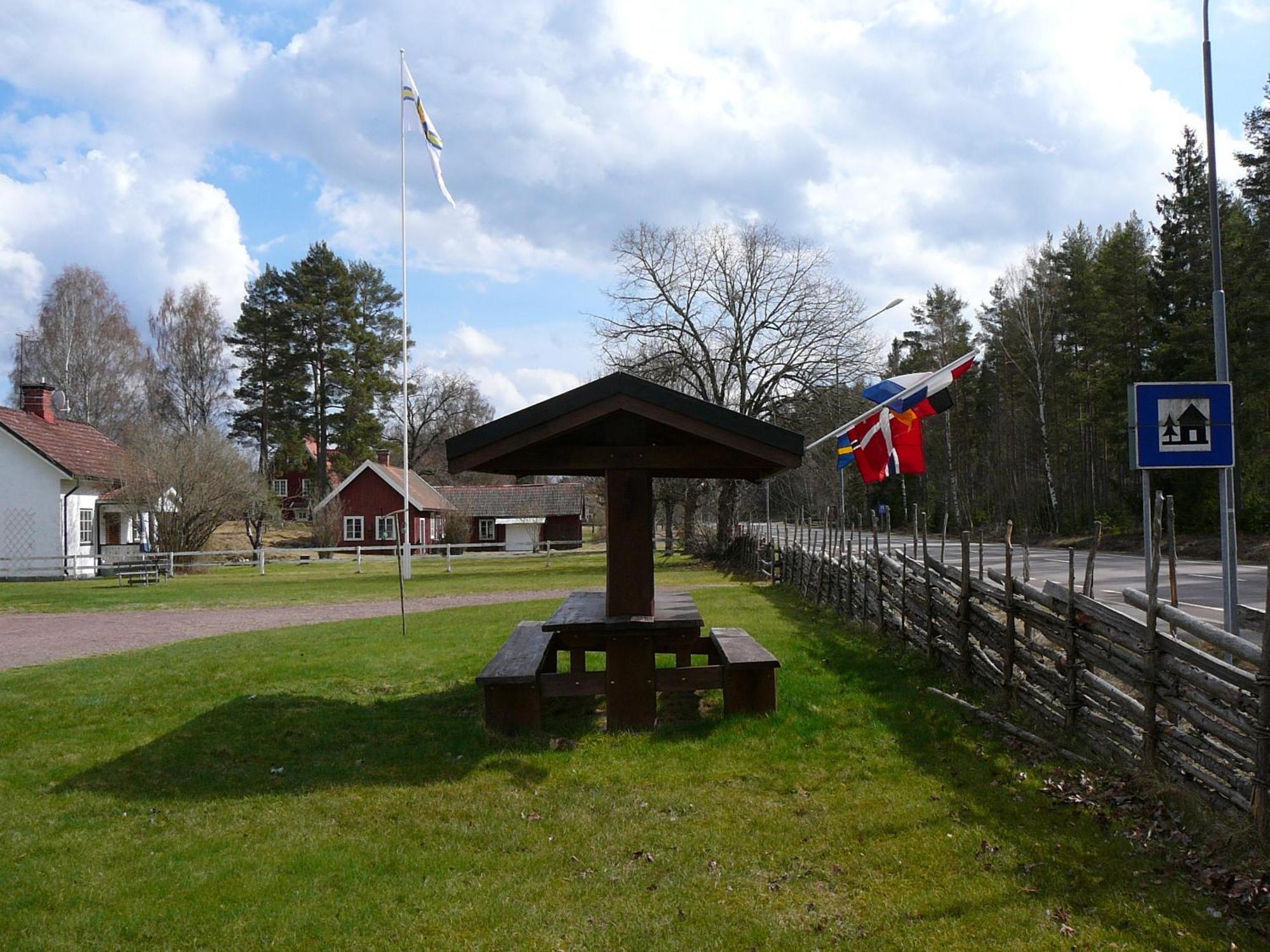Loenneberga Vandrarhem & Hostel Екстериор снимка