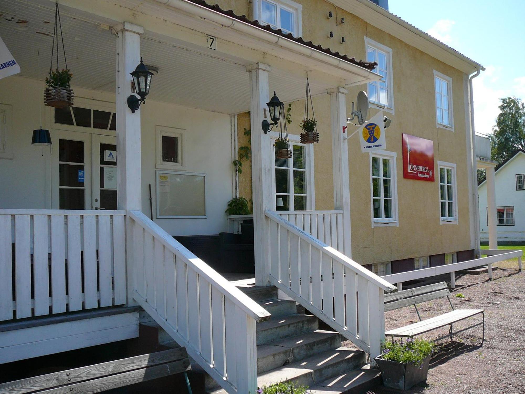 Loenneberga Vandrarhem & Hostel Екстериор снимка